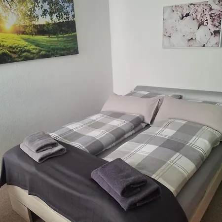 Im Dorf Der Engel Апартаменты Grunhainichen